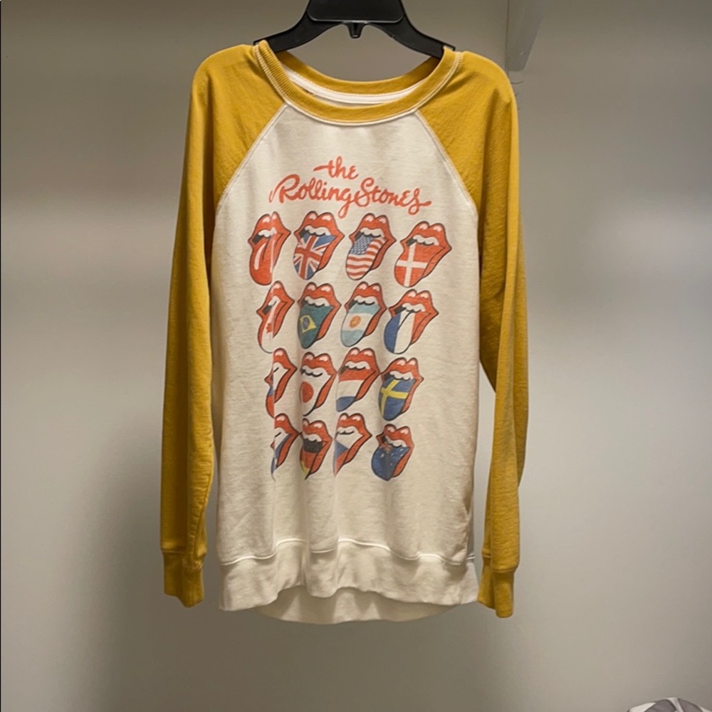 all around the world rolling stones tongue shirt
